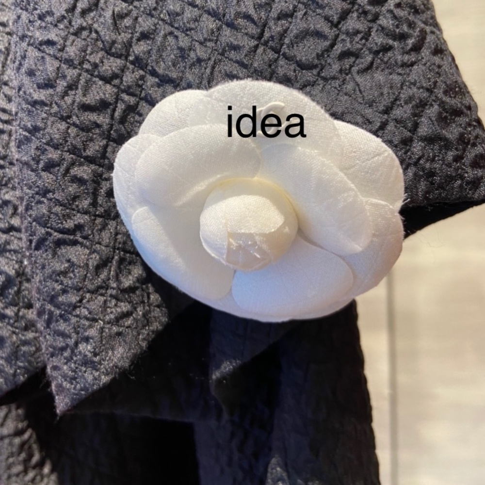 Chanel flower